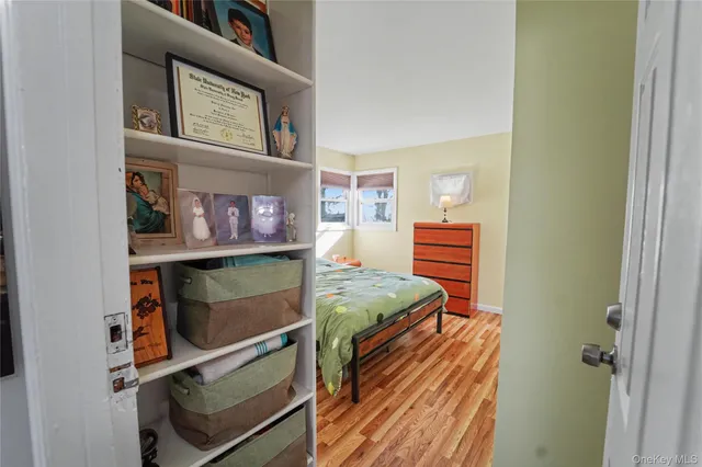 $649,999 | 21 Francisco Avenue, Central Islip, NY 11722