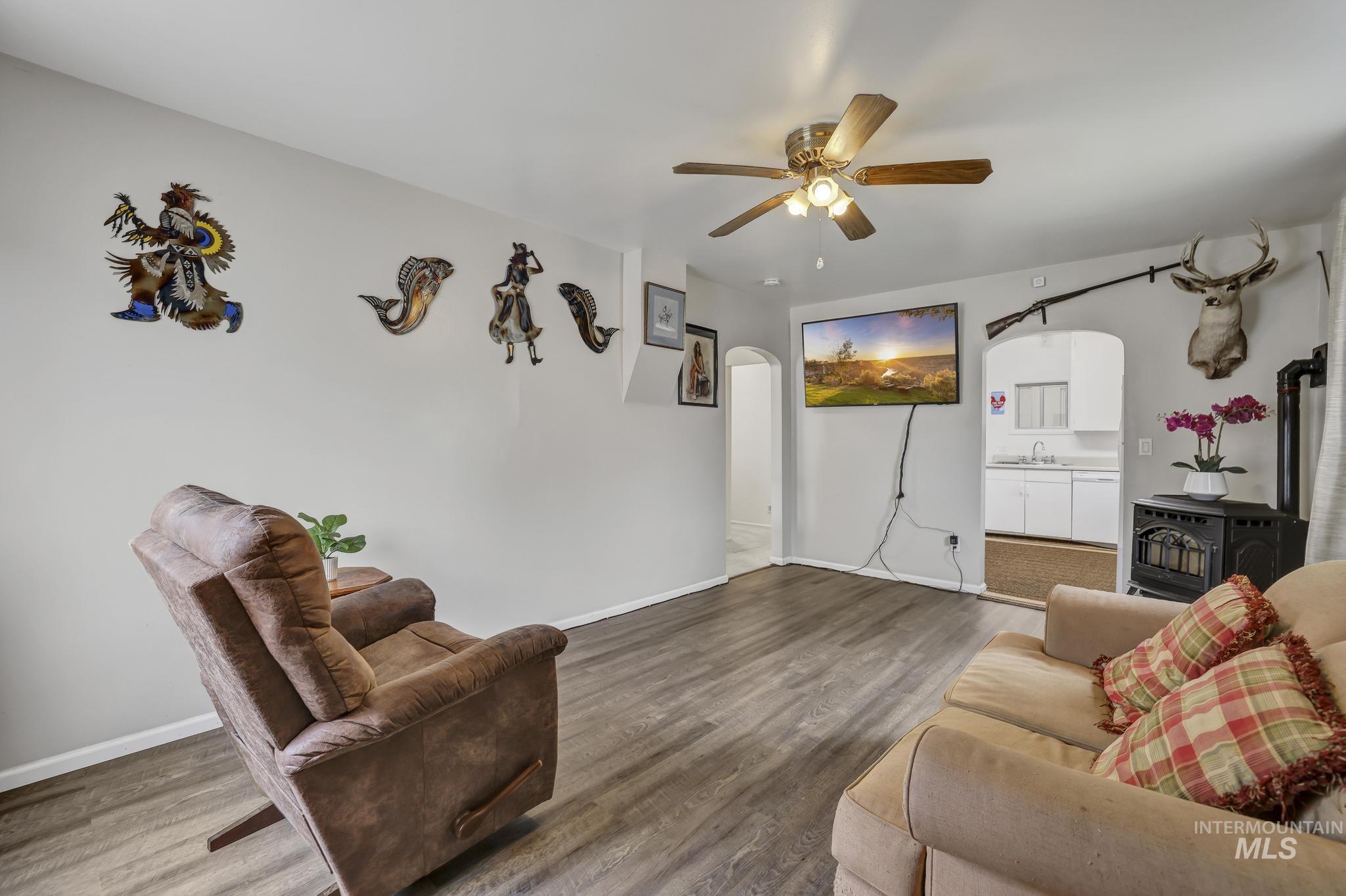 420 East 3rd Street Shoshone, ID 83352 - Photo 12 of 39