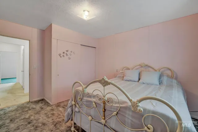 $289,000 | 420 East 3rd Street, Shoshone, ID 83352