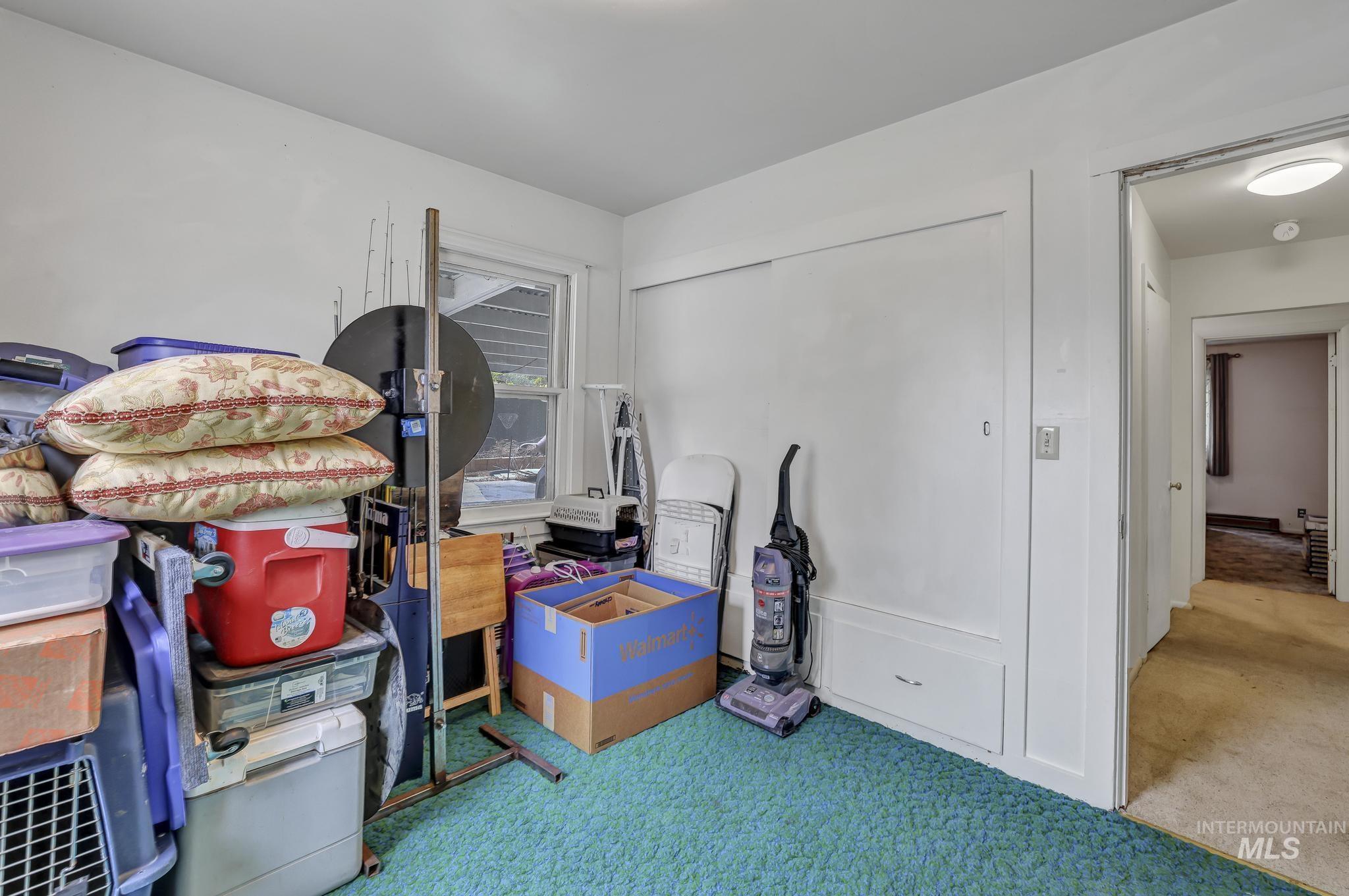 420 East 3rd Street Shoshone, ID 83352 - Photo 18 of 39