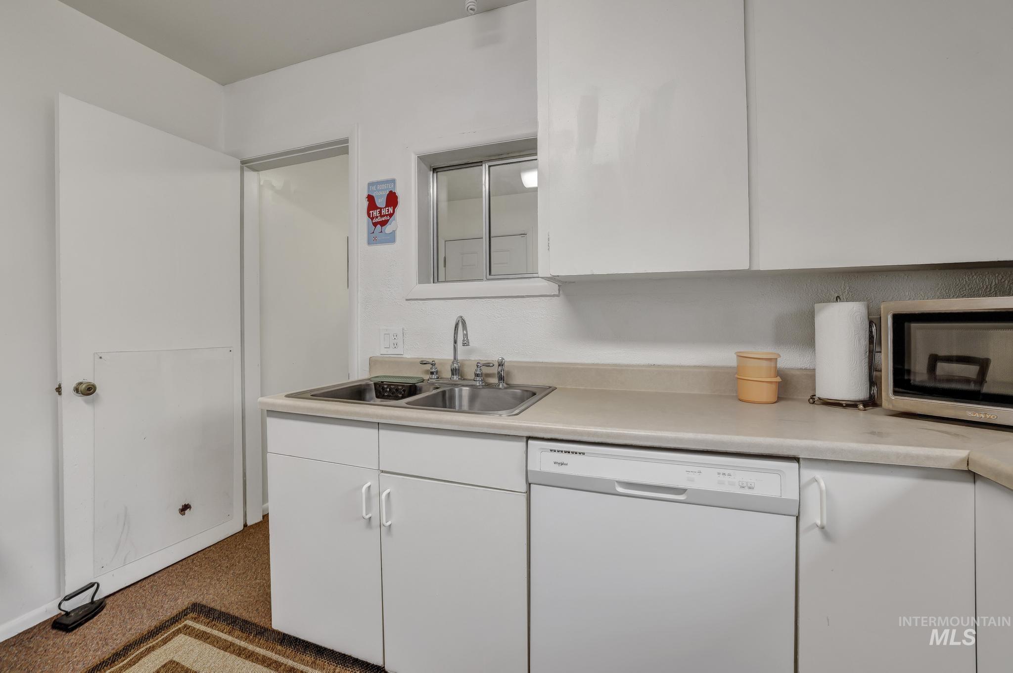 420 East 3rd Street Shoshone, ID 83352 - Photo 26 of 39