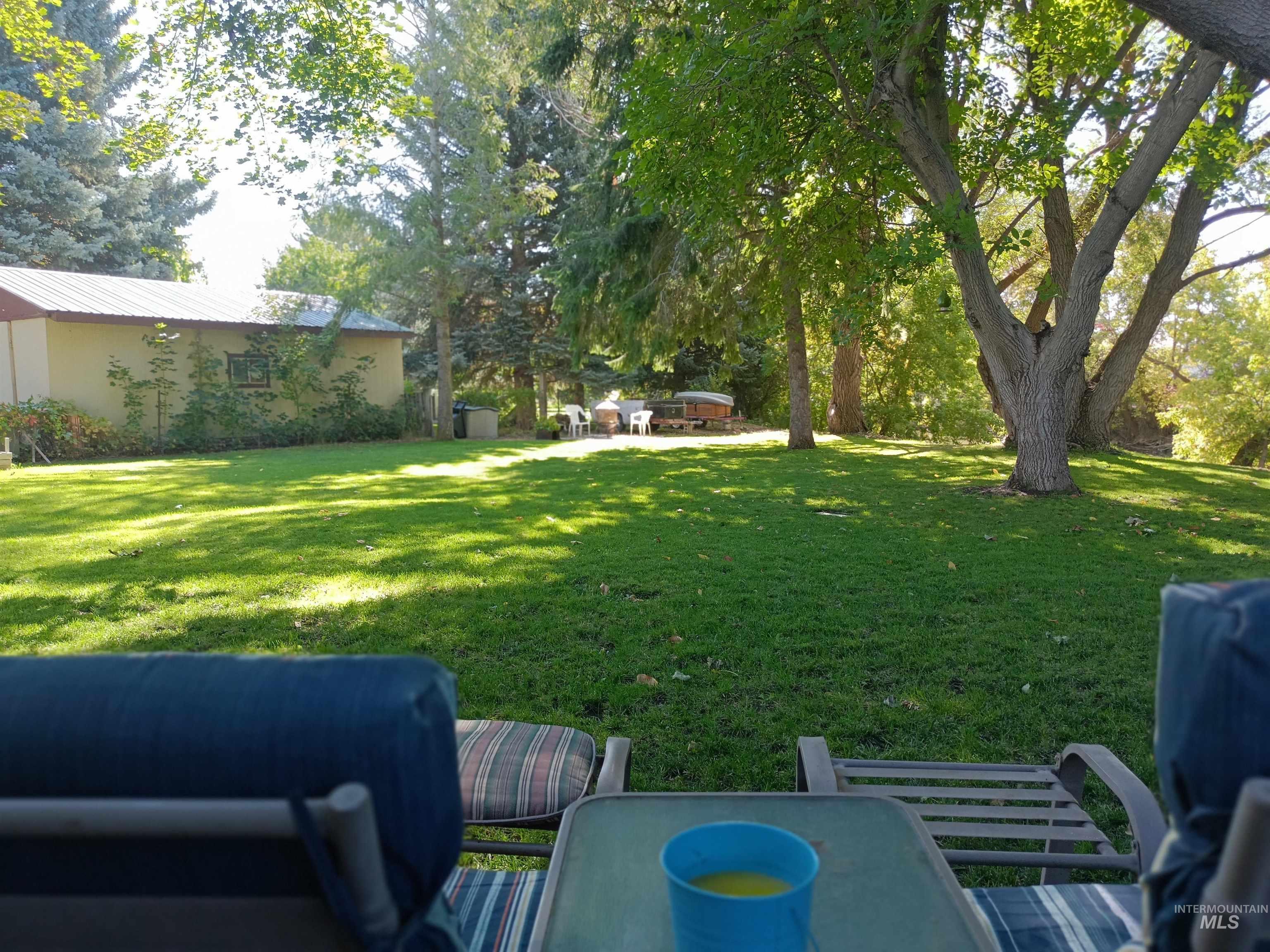 420 East 3rd Street Shoshone, ID 83352 - Photo 37 of 39