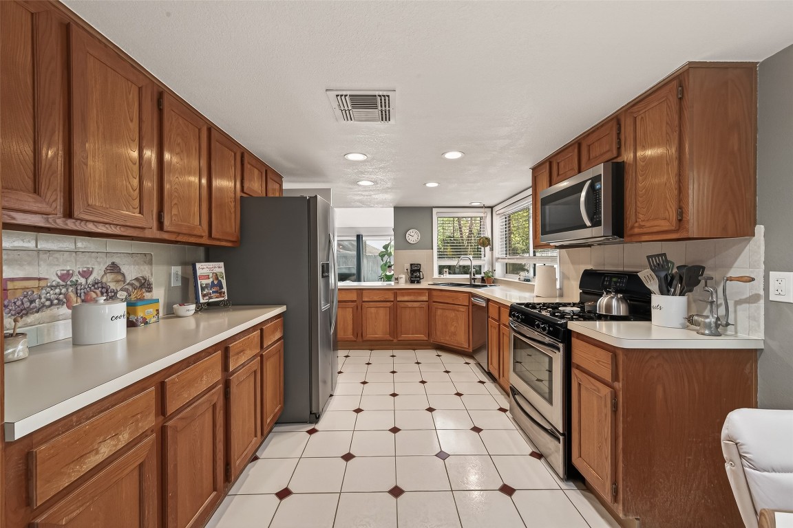 6903 Norvara Trail Spring, TX 77379 - Photo 11 of 29