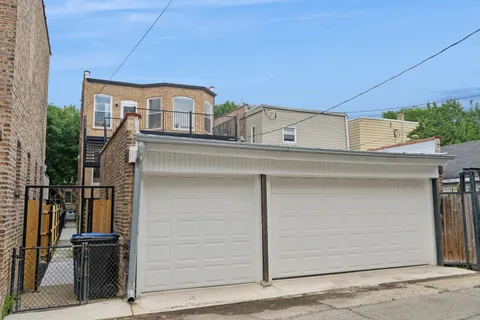 $1,900,000 | 2647 West Walton Street, Chicago, IL 60622