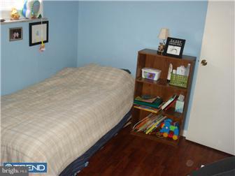 730 West Ritner Street Philadelphia, PA 19148 - Photo 8 of 10 Bedroom 3