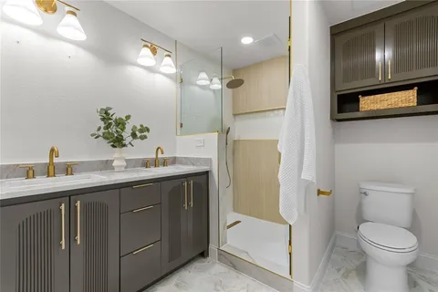 $715,000 | 9110 Westglen Drive, Dallas, TX 75228