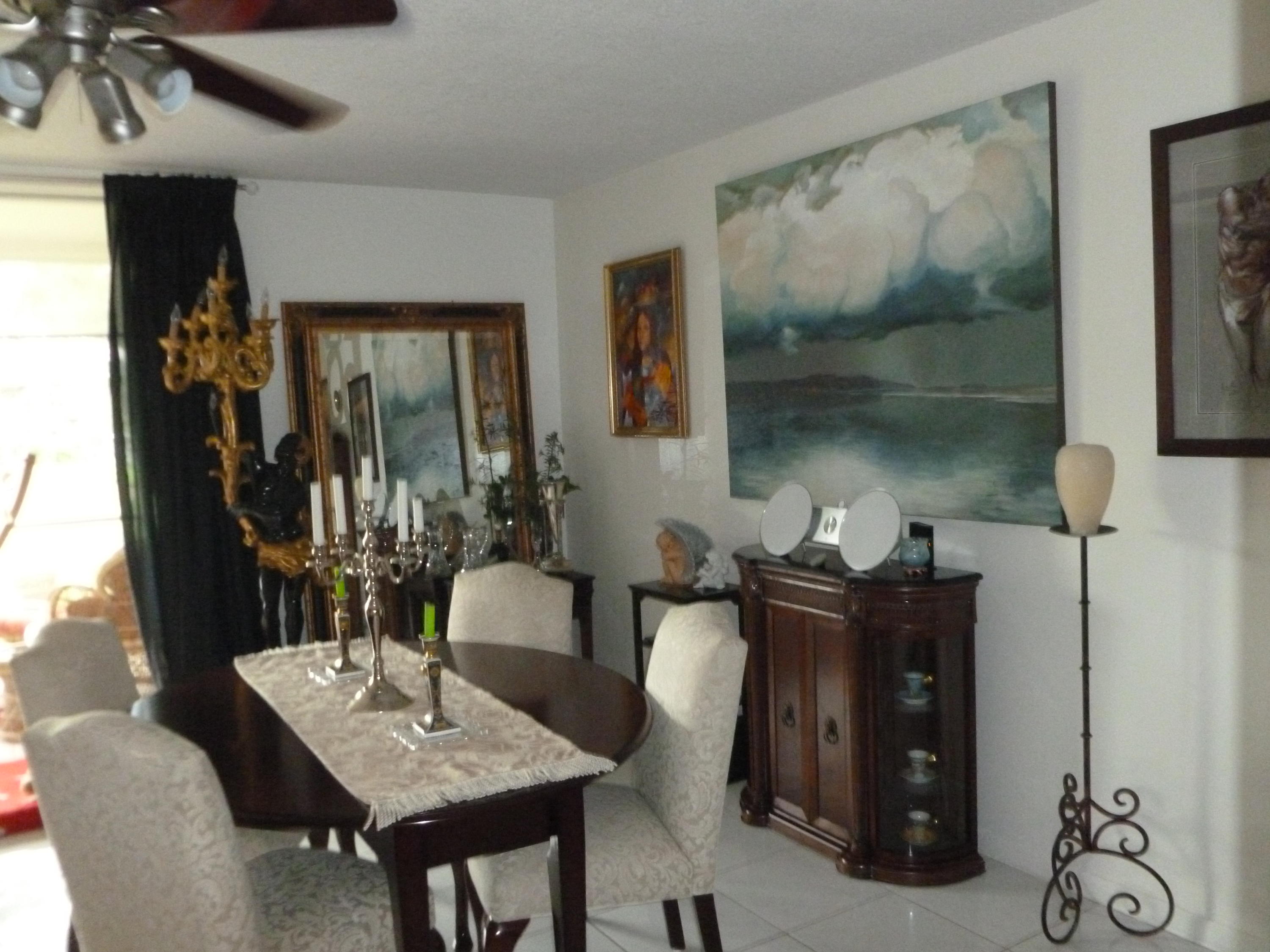 6053 Old Court Road, Unit 303 Boca Raton, FL 33433 - Photo 5 of 23 Living area - 2