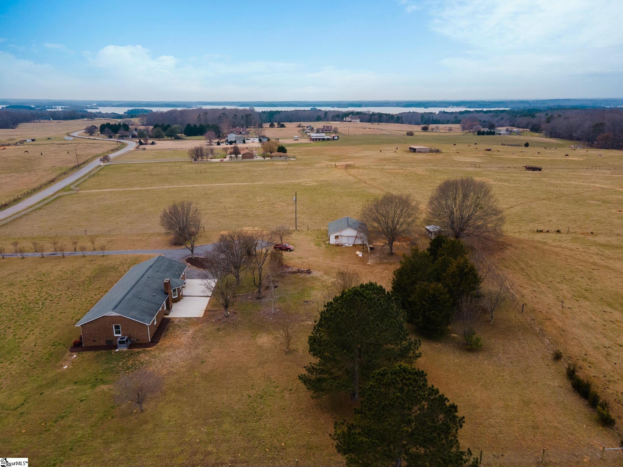 5008 West Wind Way Anderson, SC 29626 - Photo 5 of 35 Gallery Image 5