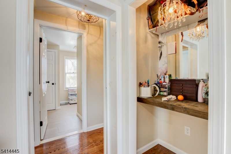 46 Walnut Street Pompton Lakes, NJ 07442 - Photo 11 of 22