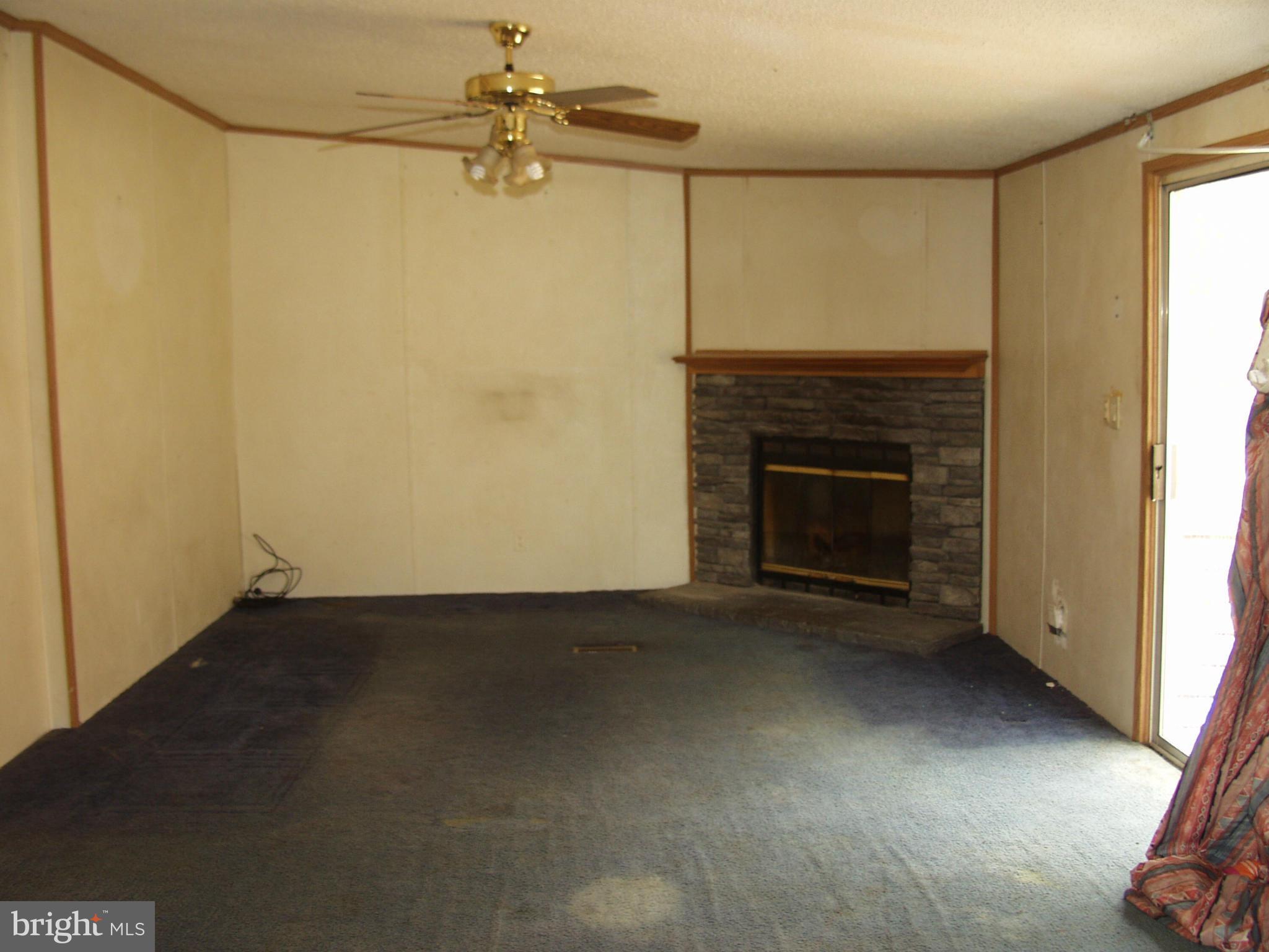 735 Pack Horse Road Winchester, VA 22603 - Photo 7 of 23 Family Room