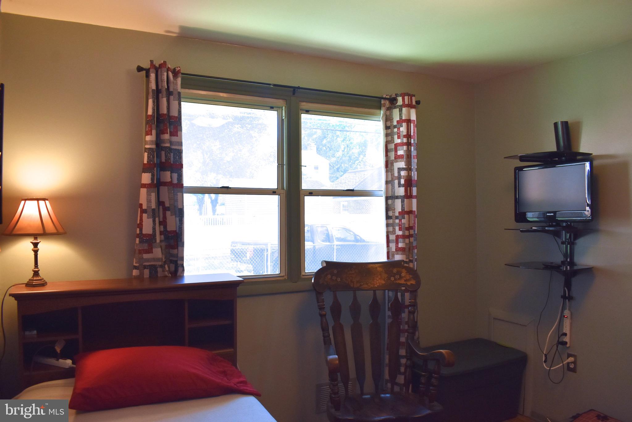 7024 Dunhill Road Baltimore, MD 21222 - Photo 14 of 27