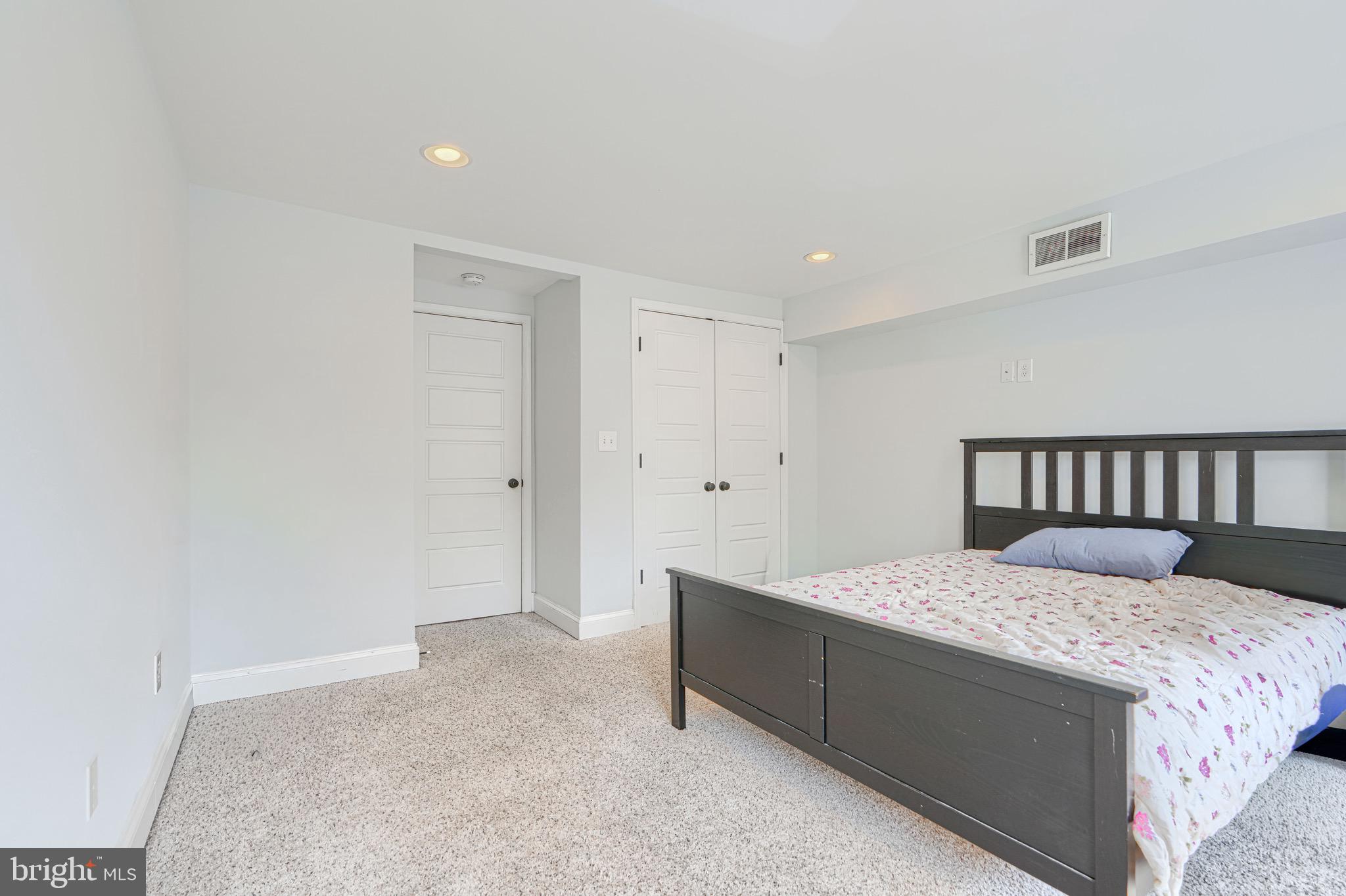 405 South Wolfe Street Baltimore, MD 21231 - Photo 20 of 41