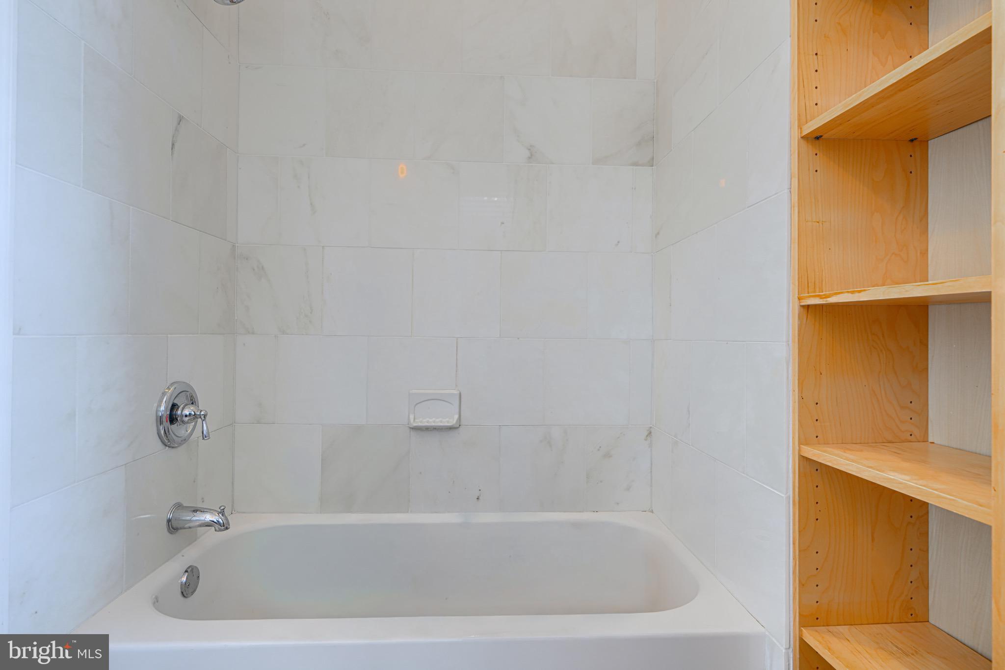 405 South Wolfe Street Baltimore, MD 21231 - Photo 29 of 41