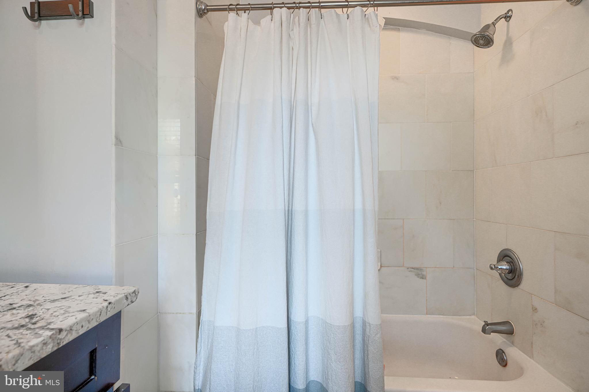 405 South Wolfe Street Baltimore, MD 21231 - Photo 34 of 41