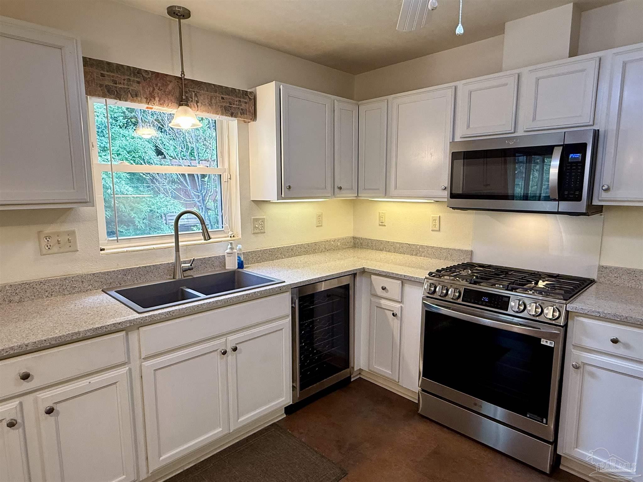 111 Euclid Road Pensacola, FL 32503 - Photo 35 of 71