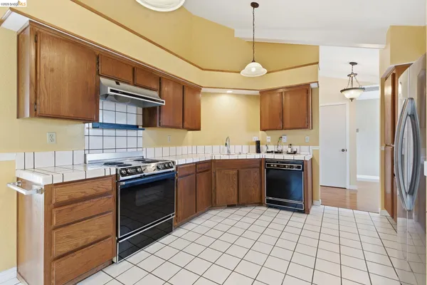$589,995 | 1009 Flintrock Drive, Antioch, CA 94509