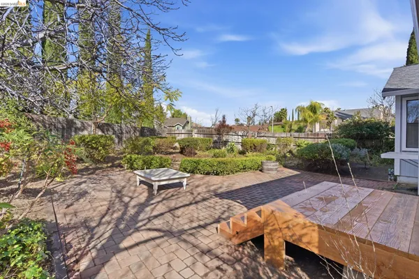 $589,995 | 1009 Flintrock Drive, Antioch, CA 94509