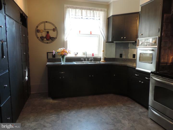 240 Bridge Street Spring City, PA 19475 - Photo 15 of 23 Kitchen