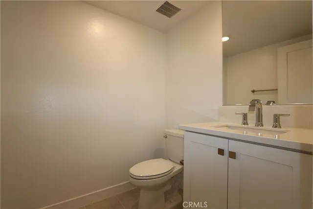 $4,960 | 1890 South Westside Drive, Unit 61, Anaheim, CA 92805