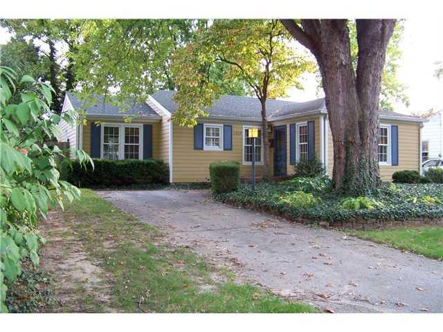 1215 Nicholas Road Indianapolis, IN 46220 - Photo 22 of 24 Gallery Image 22