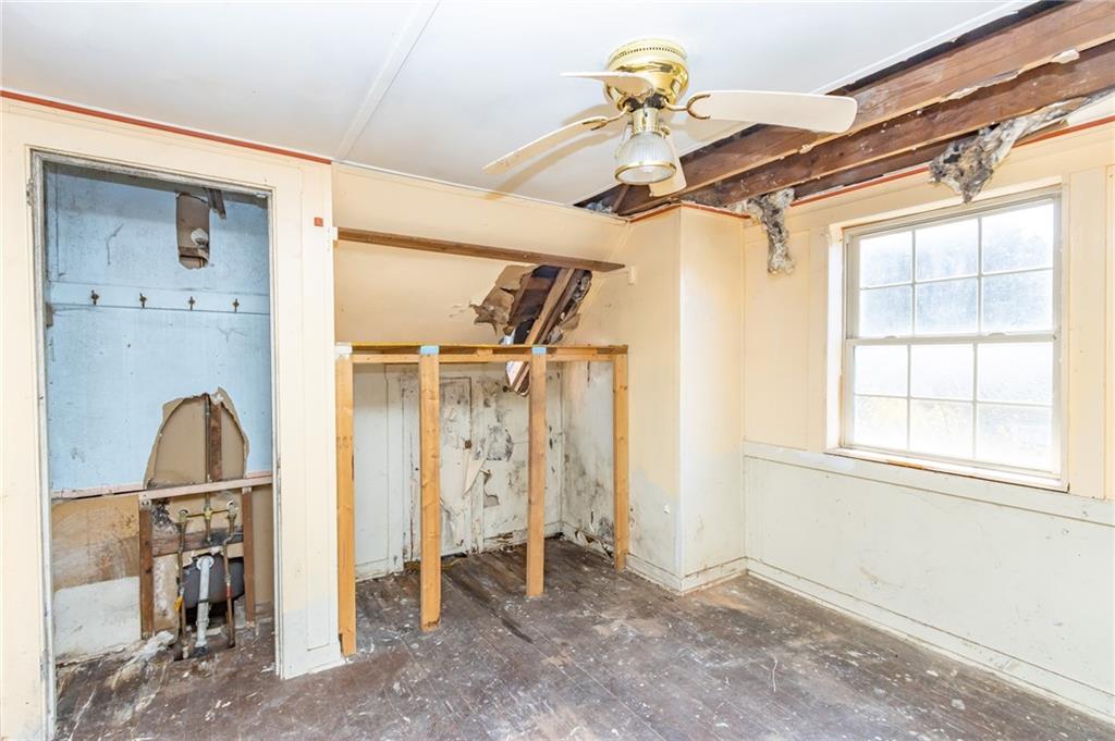 209 McJunkin Road Pittsburgh, PA 15239 - Photo 12 of 14 Gallery Image 12