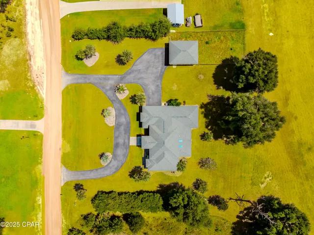 $595,500 | 5239 Oak Drive, Marianna, FL 32446