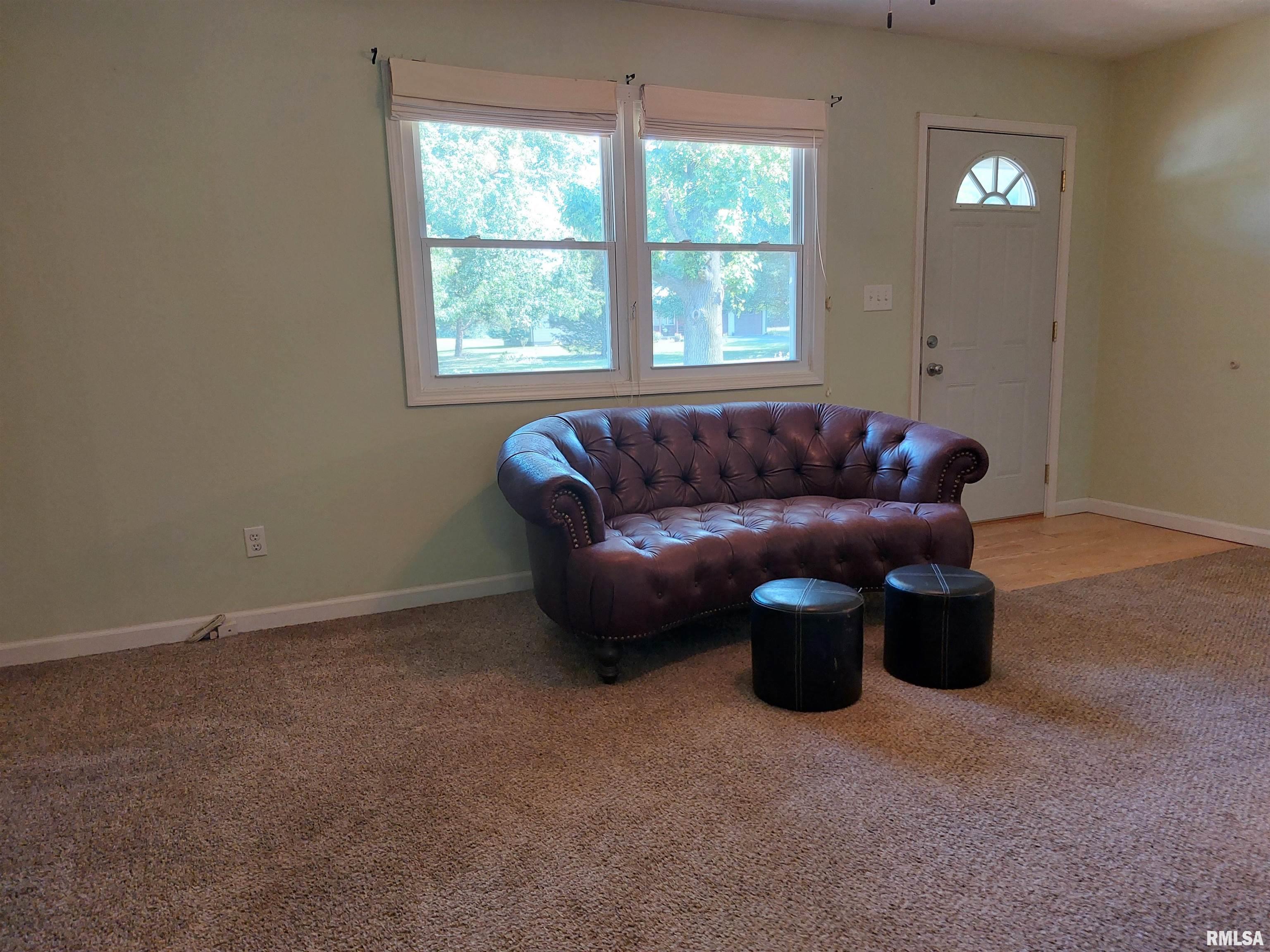 11711 East Radisson Road Mount Vernon, IL 62864 - Photo 3 of 33 Gallery Image 3