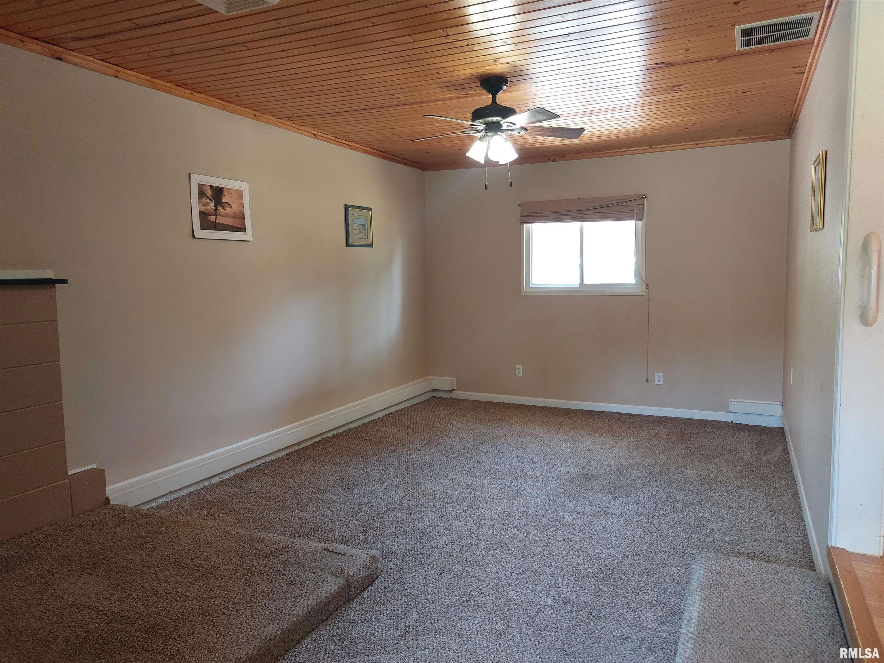 11711 East Radisson Road Mount Vernon, IL 62864 - Photo 9 of 33 Gallery Image 9