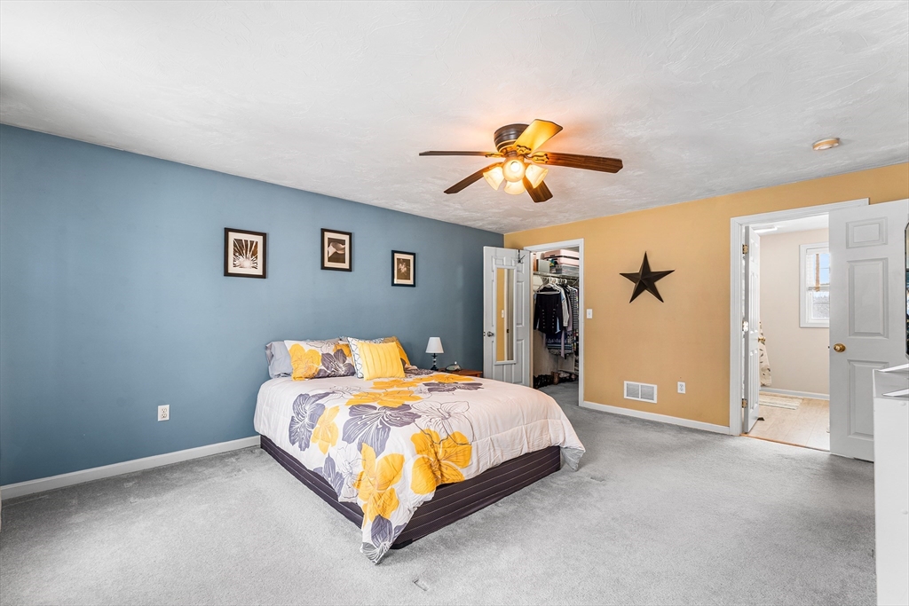 216 Gray Road Templeton, MA 01468 - Photo 15 of 38