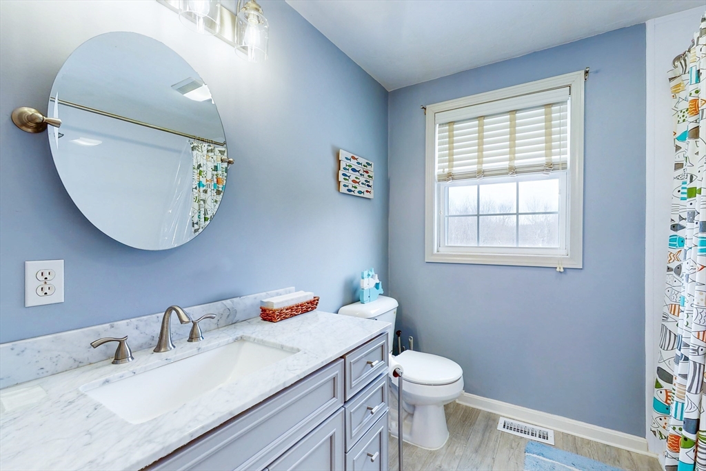 216 Gray Road Templeton, MA 01468 - Photo 23 of 38