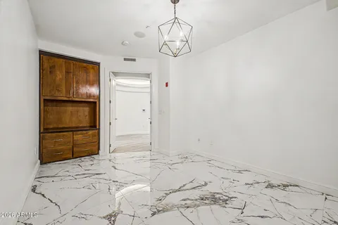 $1,099,000 | 3801 North Goldwater Boulevard, Unit 204, Scottsdale, AZ 85251