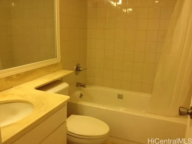 $2,000 | 1778 Ala Moana Boulevard, Unit 2205, Honolulu, HI 96815