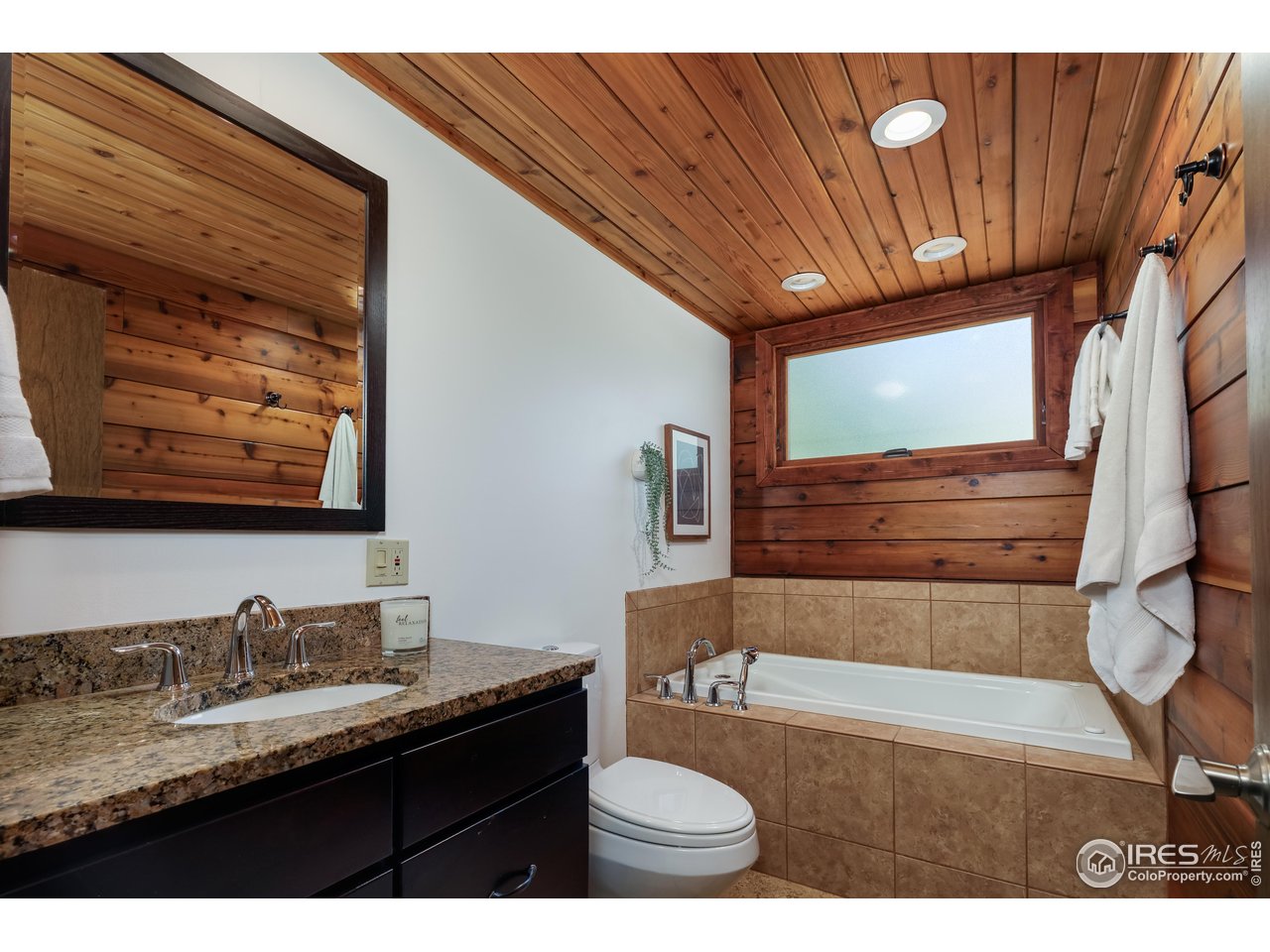604 Bow Mountain Road Boulder, CO 80304 - Photo 24 of 40 Gallery Image 24
