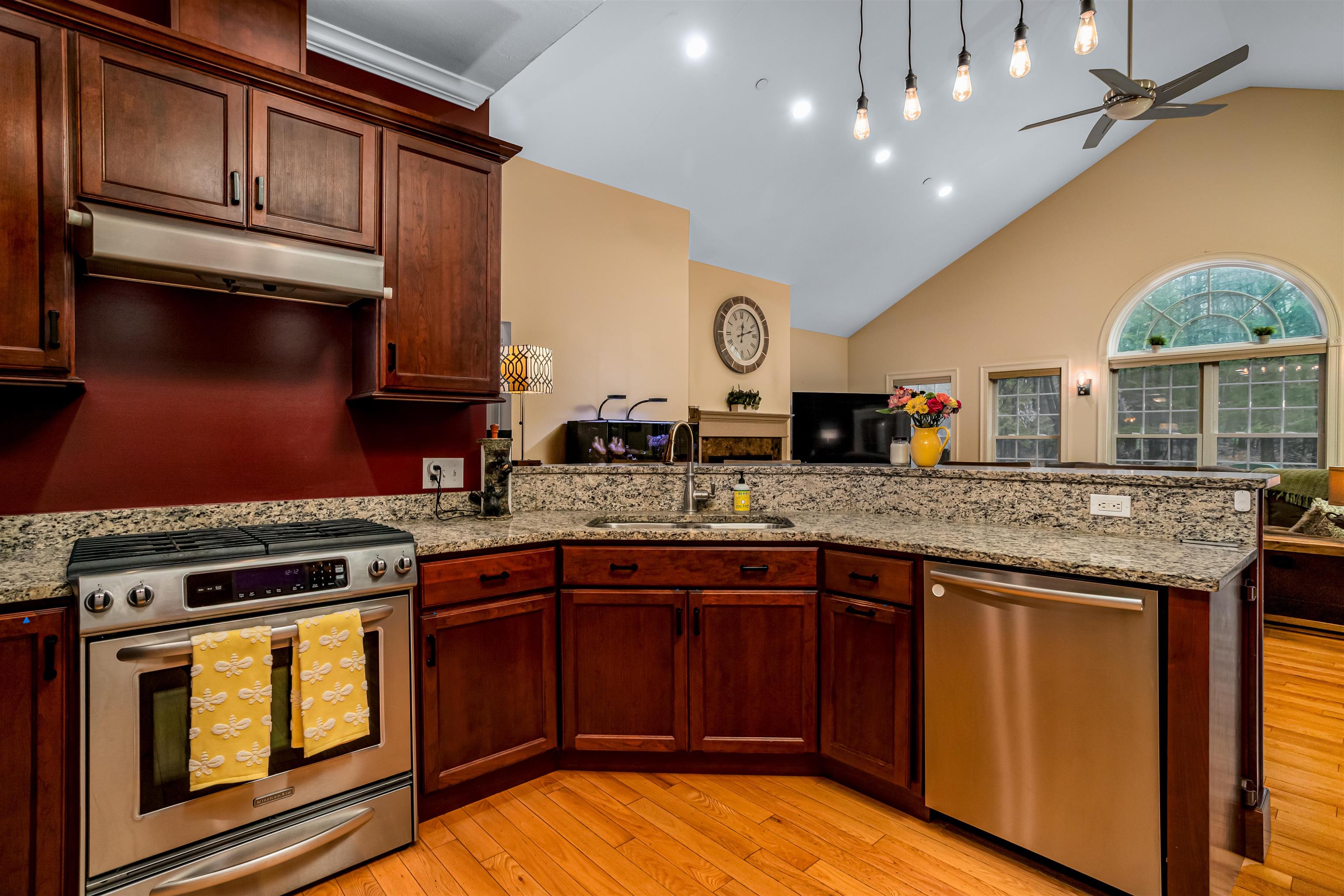 35 Monadnock Lane Peterborough, NH 03458 - Photo 11 of 60