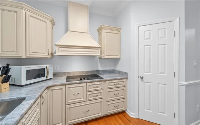 $499,000 | 3100 Stratford Court, High Point, NC 27265