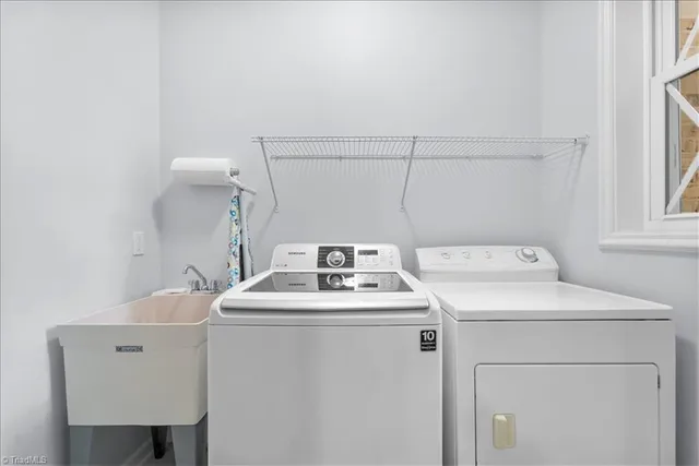 $499,000 | 3100 Stratford Court, High Point, NC 27265