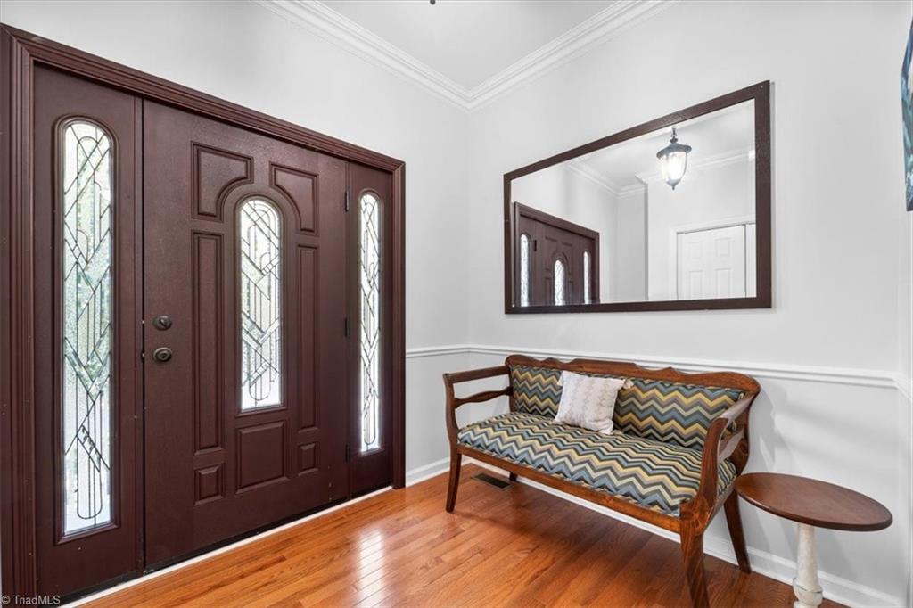 3100 Stratford Court High Point, NC 27265 - Photo 4 of 50