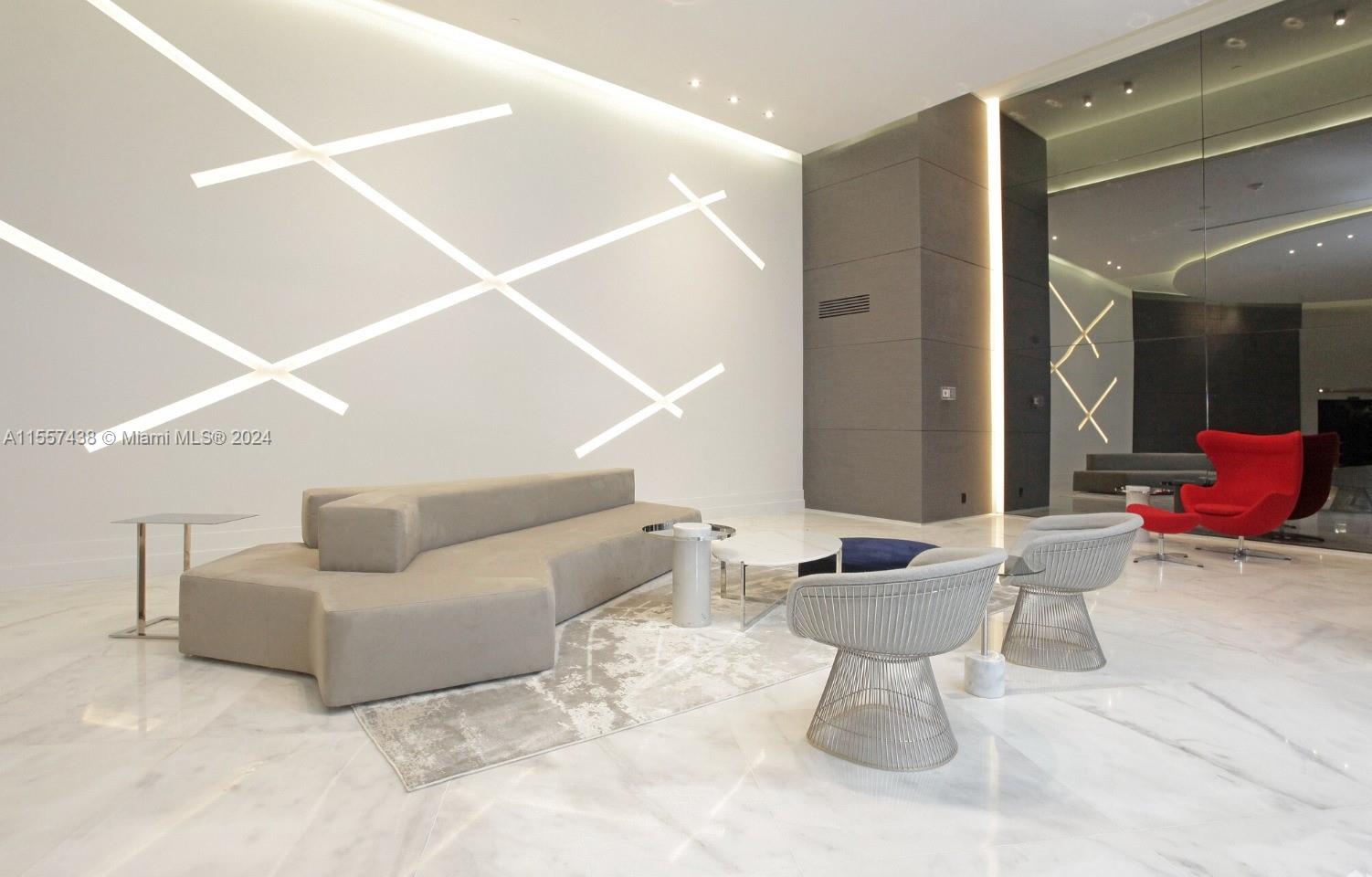 3300 Northeast 192 St Unit 504