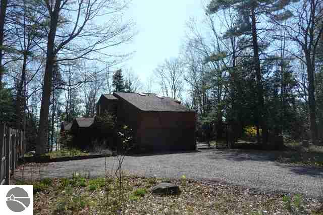 4856 Omena Point Road Omena, MI 49674 - Photo 8 of 24 1734348-7.JPG