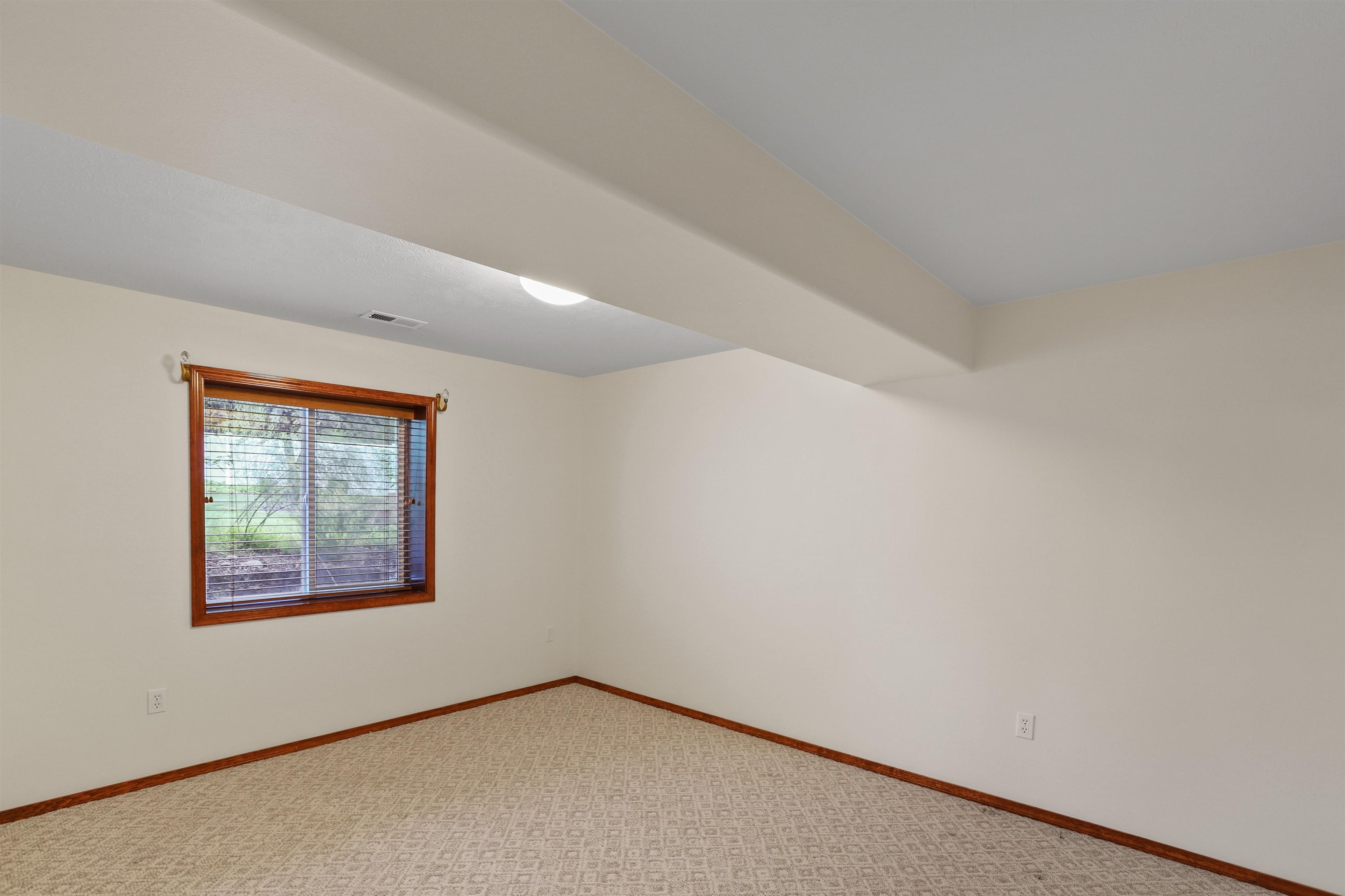 307 West Arrow Lane Spokane, WA 99208 - Photo 30 of 49