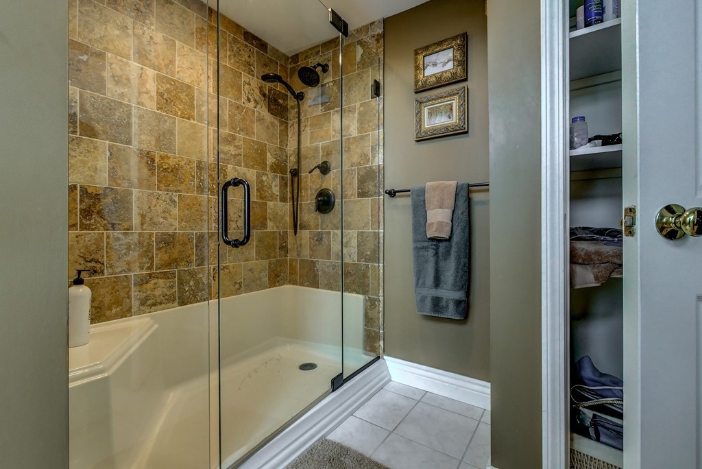 13 Wynridge Road, Unit 13 Windham, NH 03087 - Photo 19 of 29 a bathroom with a shower