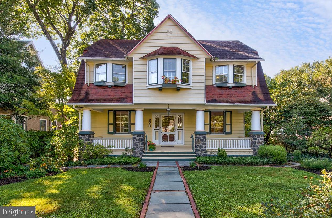 228 Poplar Avenue Wayne, PA 19087 - Photo 1 of 32 Storybook charm in North Wayne