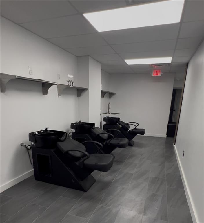 7855 Roswell Road Atlanta, GA 30350 - Photo 9 of 24 a living room with furniture