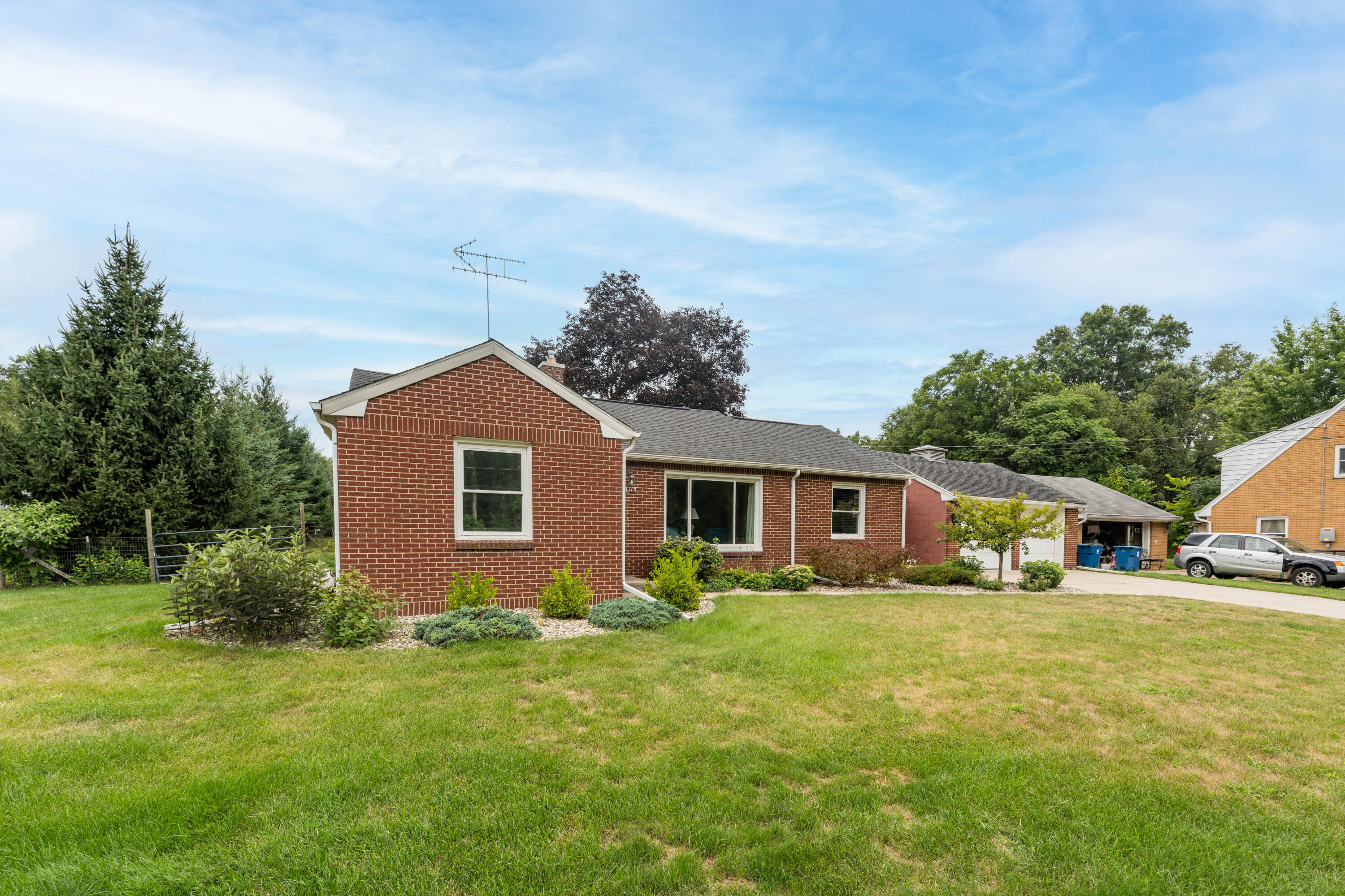 1715 Nichols Road Kalamazoo, MI 49006 - Photo 23 of 28 DSC00612-Edit