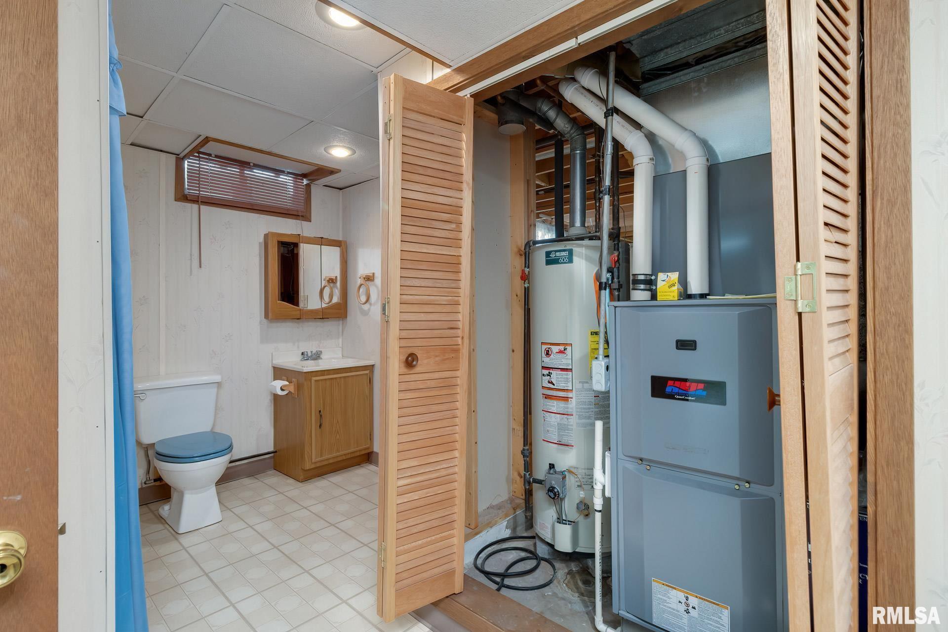1325 Middle Road Bettendorf, IA 52722 - Photo 21 of 30 Gallery Image 21