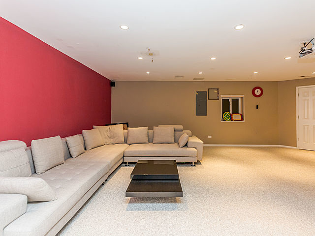 1769 Park Ridge Point Park Ridge, IL 60068 - Photo 20 of 25