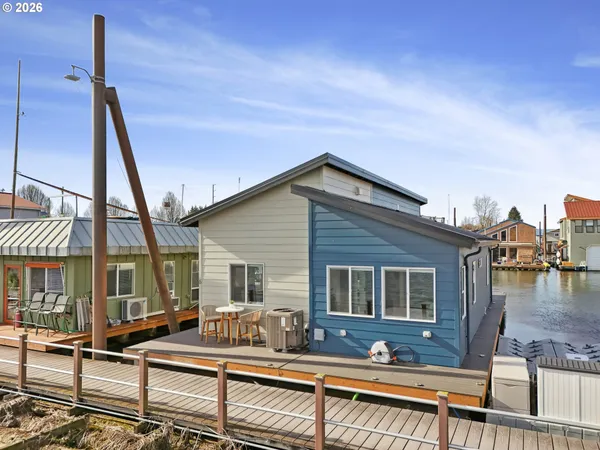 $419,000 | 18989 Northeast Marine Drive, Unit A6, Portland, OR 97230