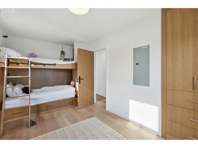 $419,000 | 18989 Northeast Marine Drive, Unit A6, Portland, OR 97230