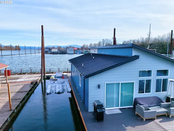 $419,000 | 18989 Northeast Marine Drive, Unit A6, Portland, OR 97230