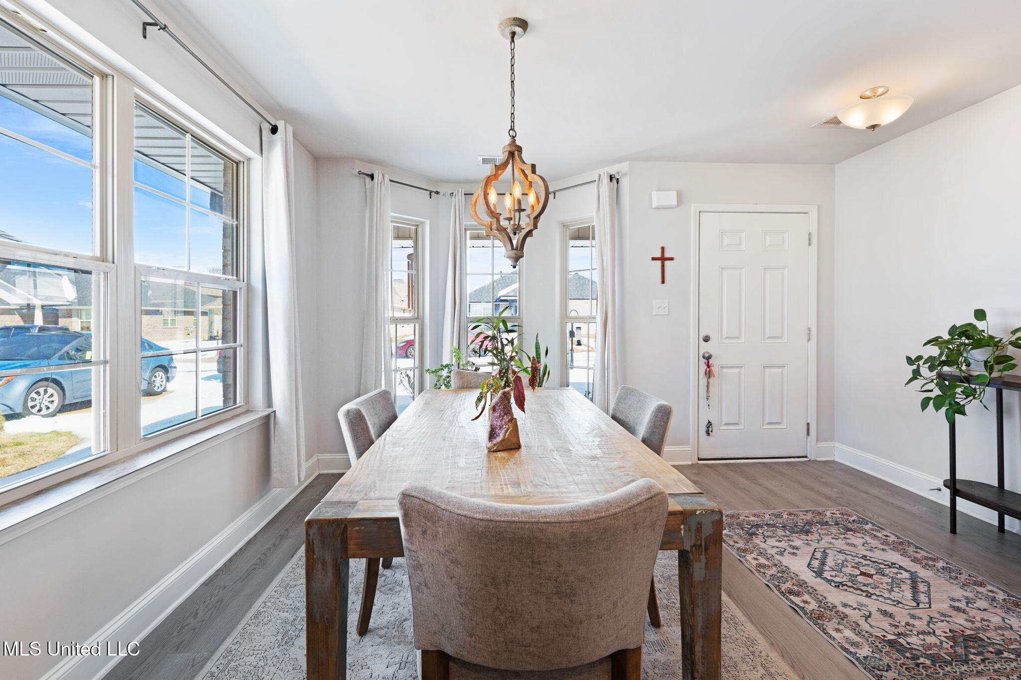 3377 Cable Lane Southaven, MS 38672 - Photo 4 of 31 6-web-or-mls-3377 Cable Ln-05